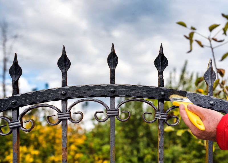 Chain Link Fence Painting in Waco, TX